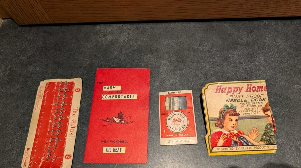 Vintage Lot Sewing Milwards long eye darning needles, Adv. Needle Book, Happy